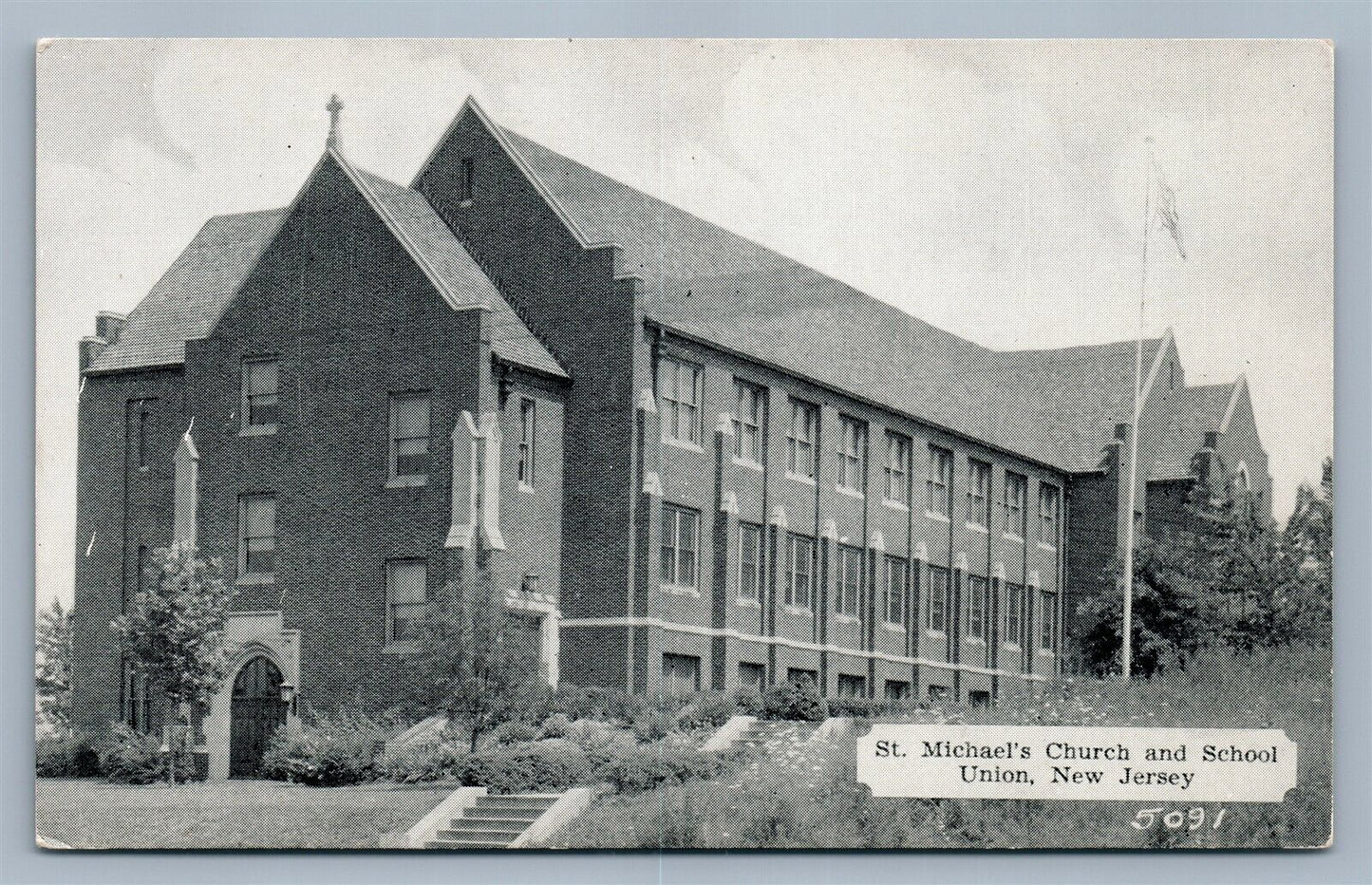 UNION NJ ST.MICHAEL CHURCH & SCHOOL ANTIQUE POSTCARD