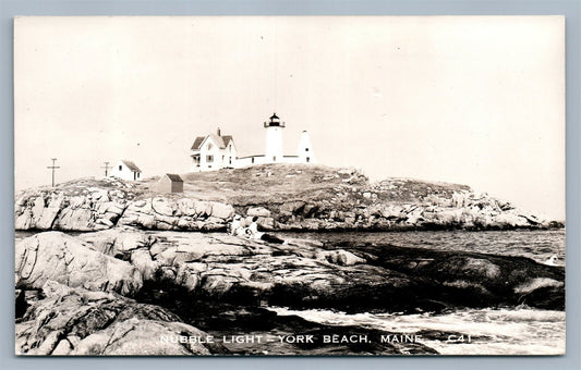 YORK BEACH ME NUBBLE LIGHT HOUSE VINTAGE REAL PHOTO POSTCARD RPPC