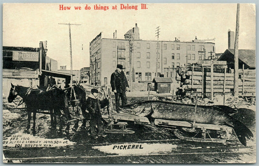 DELONG ILL. FISHING EXAGGERATED 1910 ANTIQUE POSTCARD w/ CORK CANCEL