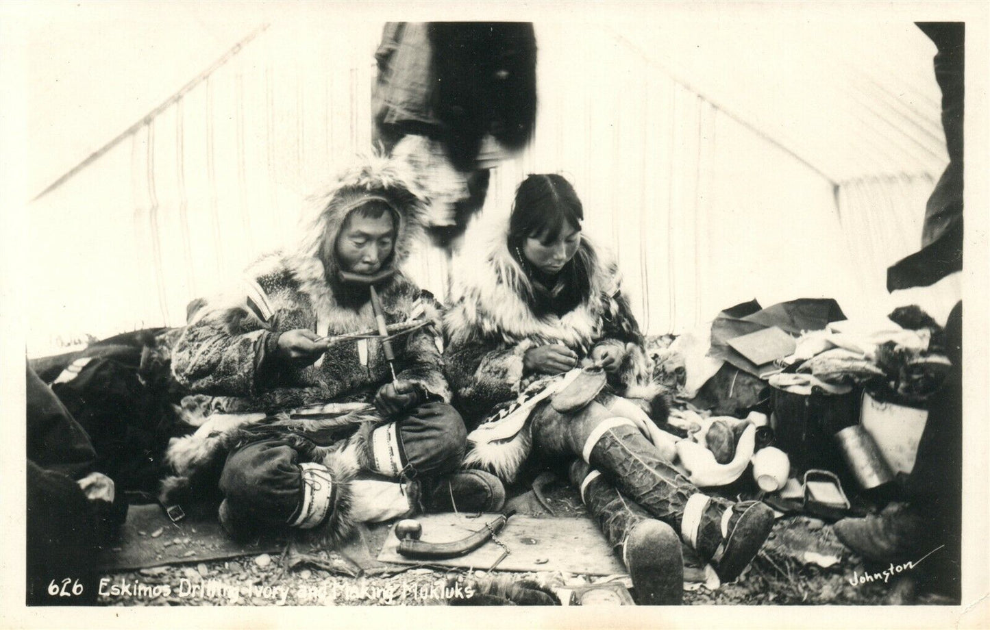 ESKIMO DRILLING IVORY & MAKING MUKLUKS VINTAGE REAL PHOTO POSTCARD RPPC