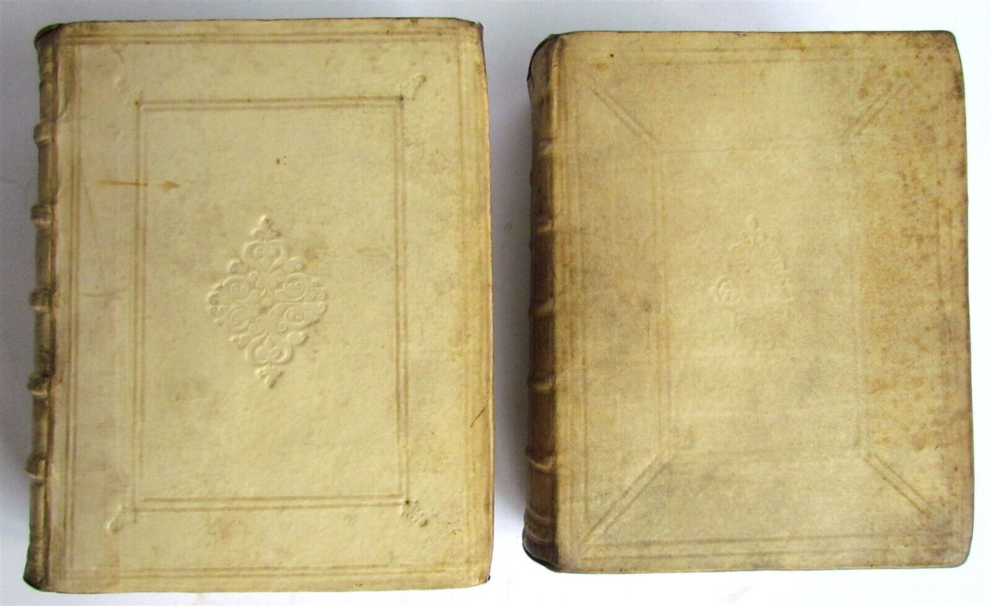 1715-1731 2 VOLUMES Commentarius in Epistolae ad Ephesios antique VELLUM Latin