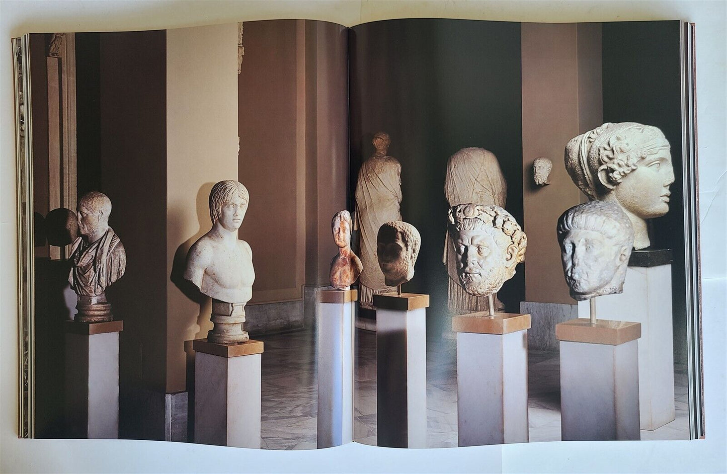 SCULPTURED FOR ETERNITY ART from Istanbul Museum ALBUM FOLIO ILLUSTRATED