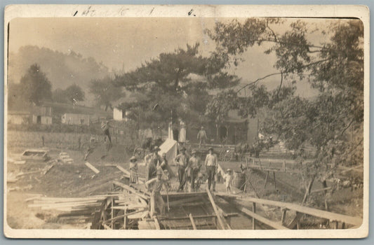 CONSTRUCTION SCENE ANTIQUE REAL PHOTO POSTCARD RPPC