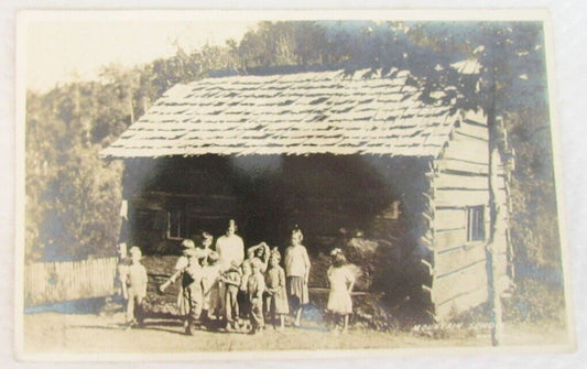 RPPC LARGE FAMILY AT THE HOUSE ANTIQUE REAL PHOTO POSTCARD