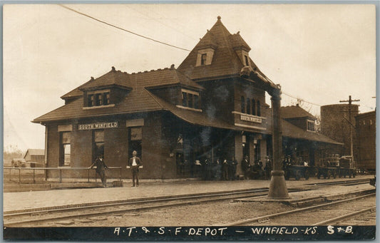 WINFIELD KS RAILROAD STATION RAILWAY DEPOT ANTIQUE REAL PHOTO POSTCARD RPPC