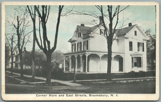 BLOOMSBURY NJ CORNER MAIN & EAST STREETS ANTIQUE POSTCARD