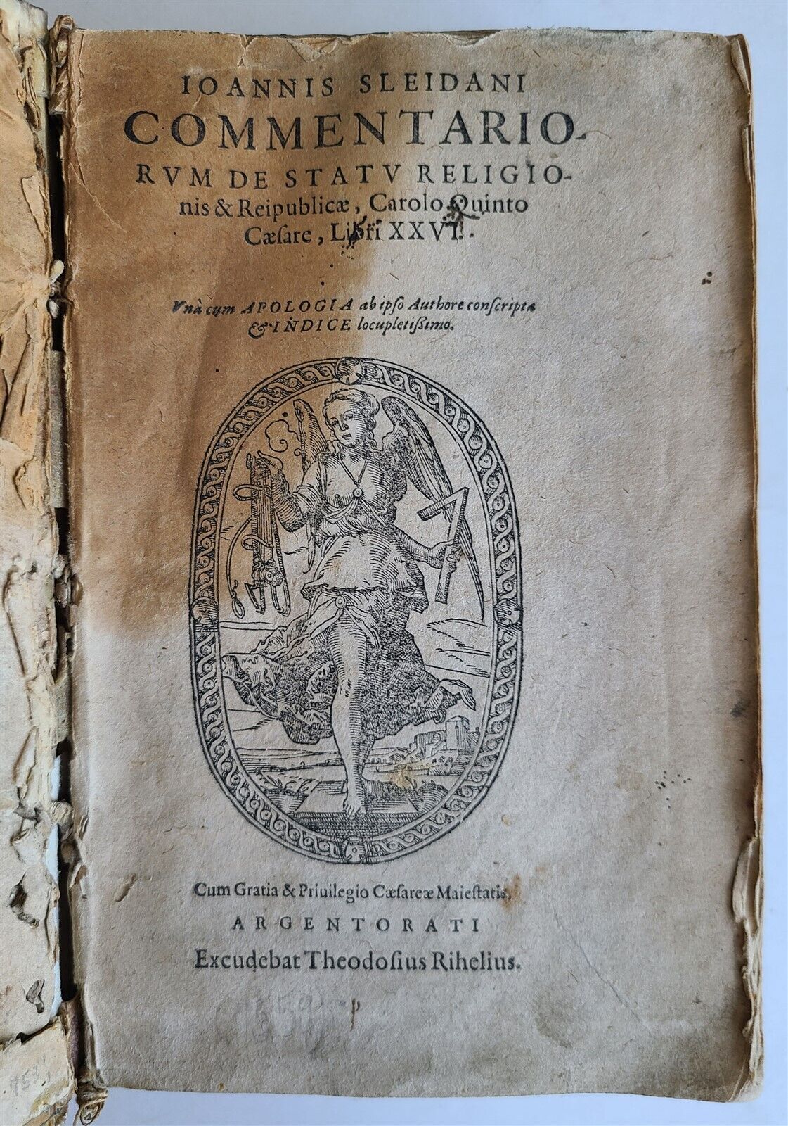 1559 IOANNIS SLEIDANI COMMENTARIORUM de STATU RELIGIONIS & REPUBLICAE antique