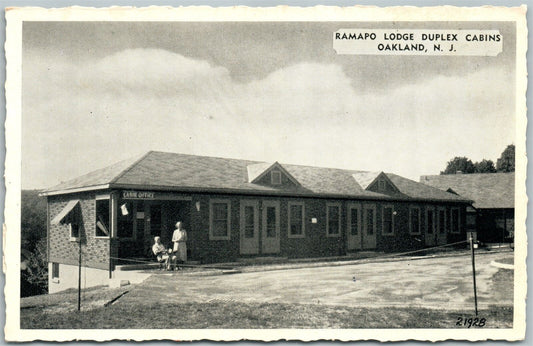 OAKLAND NJ RAMARO LODGE DUPLEX CABINS VINTAGE POSTCARD