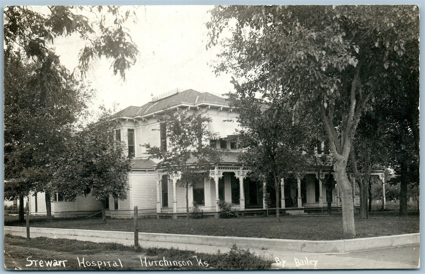 HUTCHINSON KS STEWART HOSPITAL ANTIQUE REAL PHOTO POSTCARD RPPC