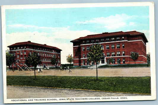 CEDAR FALLS IA I.S.T.C. TRAINING SCHOOL ANTIQUE POSTCARD