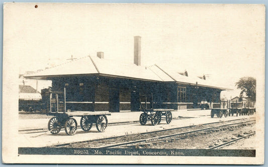 CONCORDIA KS RAILROAD STATION RAILWAY DEPOT ANTIQUE REAL PHOTO POSTCARD RPPC