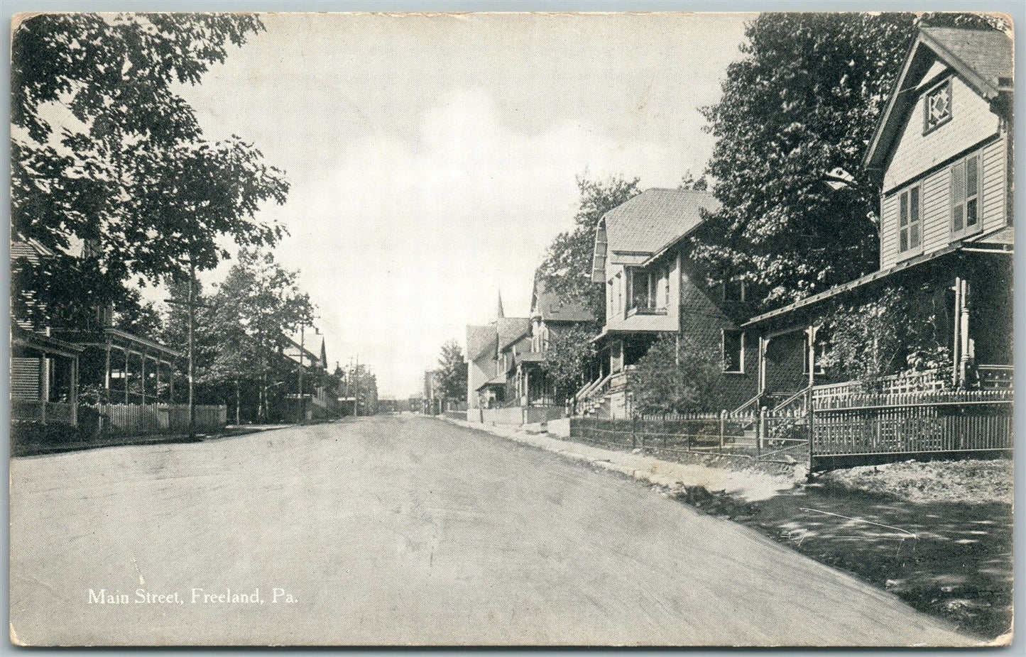 FREELAND PA MAIN STREET 1910 ANTIQUE POSTCARD