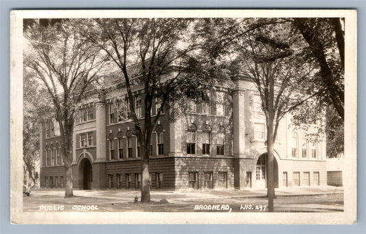 BRODHEAD WI PUBLIC SCHOOL 1929 ANTIQUE REAL PHOTO POSTCARD RPPC