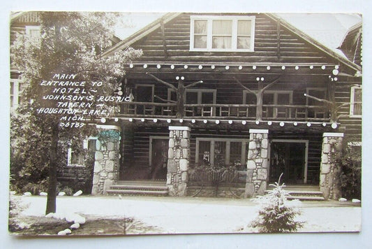 VINTAGE 1938 RPPC REAL PHOTO POSTCARD HOTEL JOHNSON'S TAVERN HOUGHTON LAKE MI