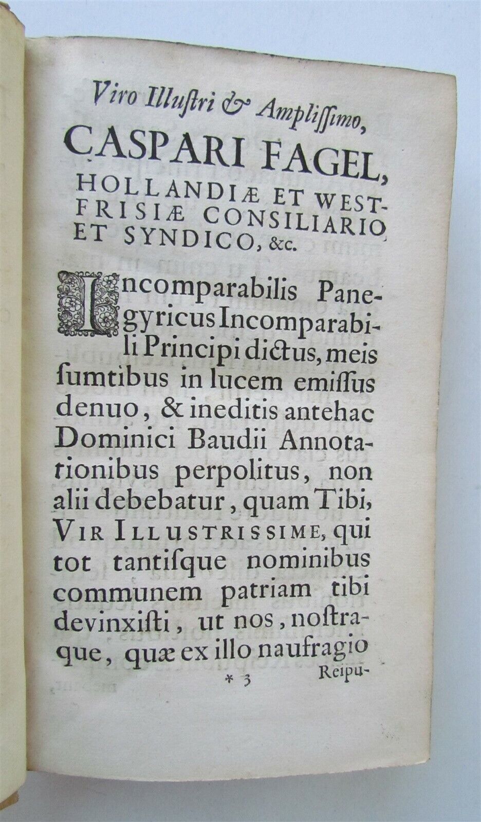 1675 PLINIUS PANEGYRICUS liber TRAIANO DICTUS antique VELLUM BOUND