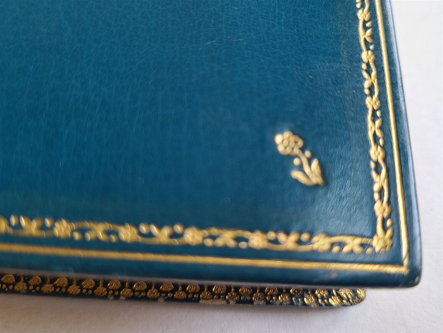 1928 AN ANTHOLOGY of MODERN VERSE antique SIGNED DECORATIVE MOROCCO BINDING