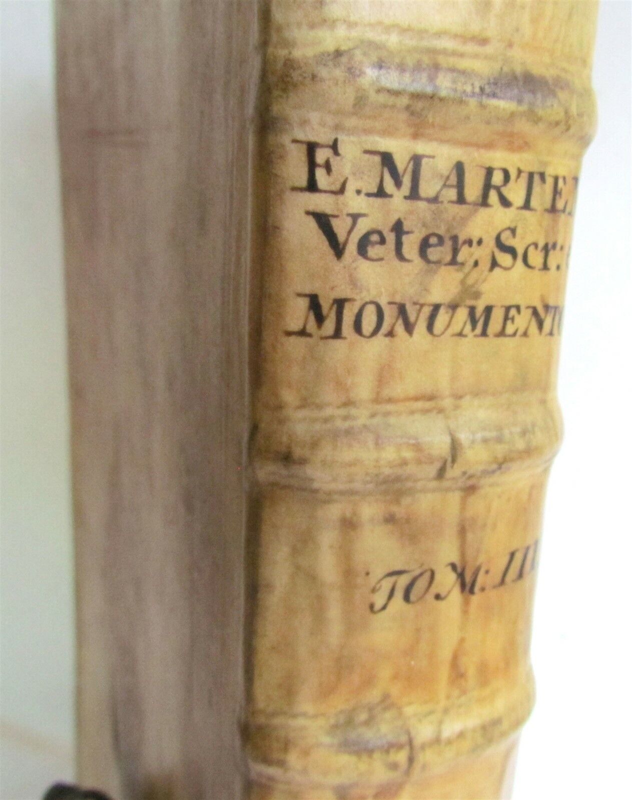 1724 VETERUM SCRIPTORUM ET MONUMENTORUM VELLUM BINDING FOLIO antique V.III