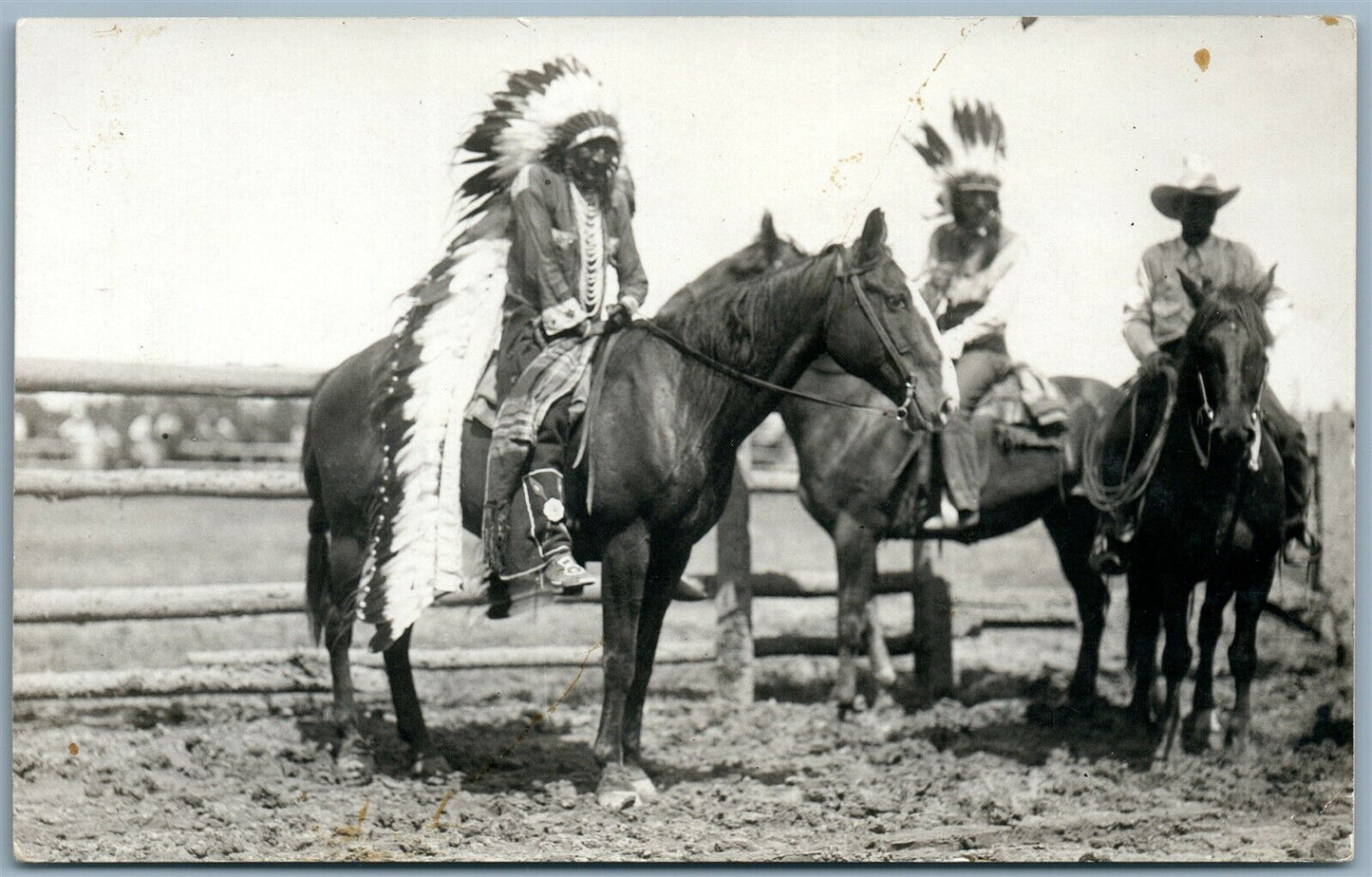 AMERICAN INDIANS on HORSES ANTIQUE REAL PHOTO POSTCARD RPPC