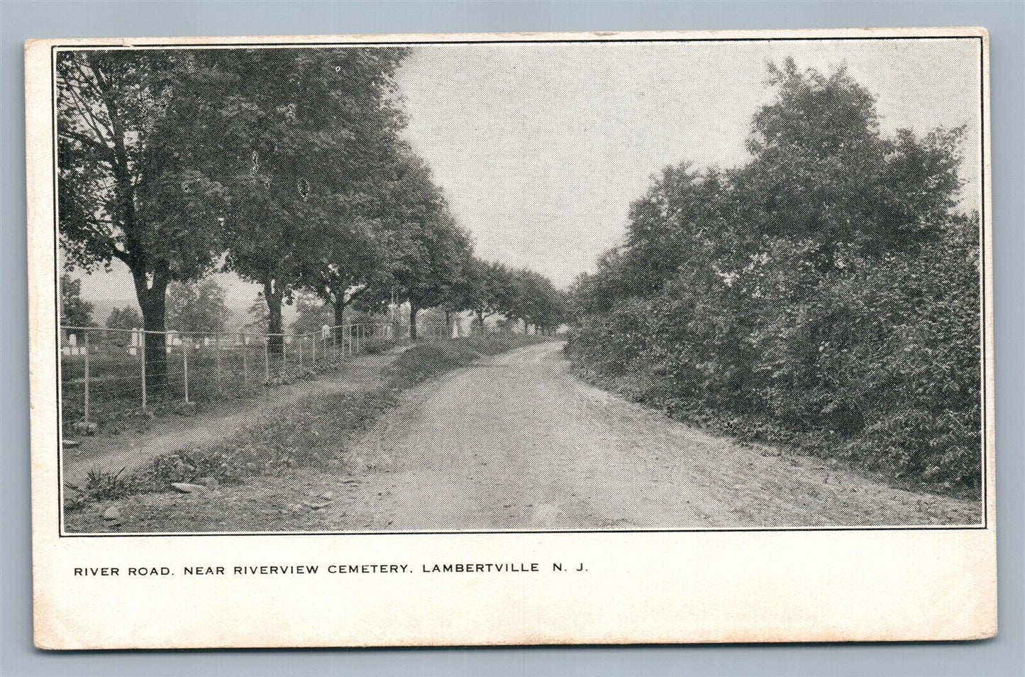 LAMBERTVILLE NJ RIVER ROAD NEAR RIVERVIEW CEMETERY ANTIQUE POSTCARD