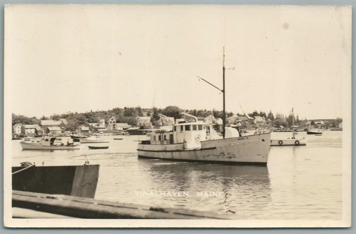 VINALHAVEN ME YACHTS VINTAGE REAL PHOTO POSTCARD RPPC