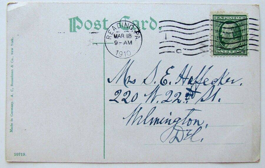 READING PA ANTIQUE 1910 POSTCARD PENN STREET LOOKING WEST FROM CITY PARK