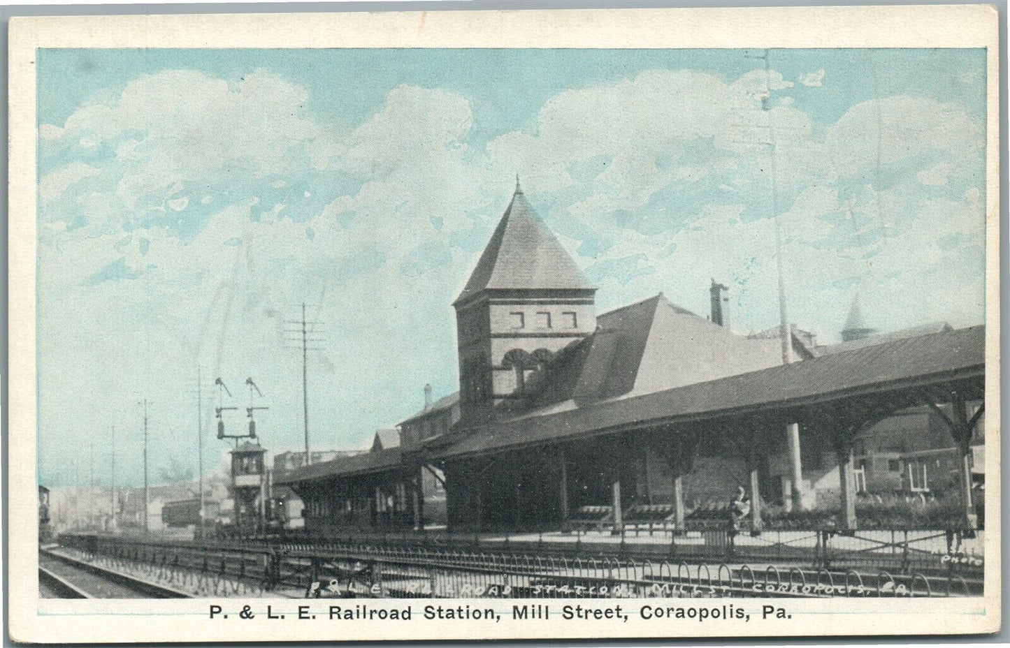 CORAOPOLIS PA RAILROAD STATION RAILWAY DEPOT ANTIQUE POSTCARD