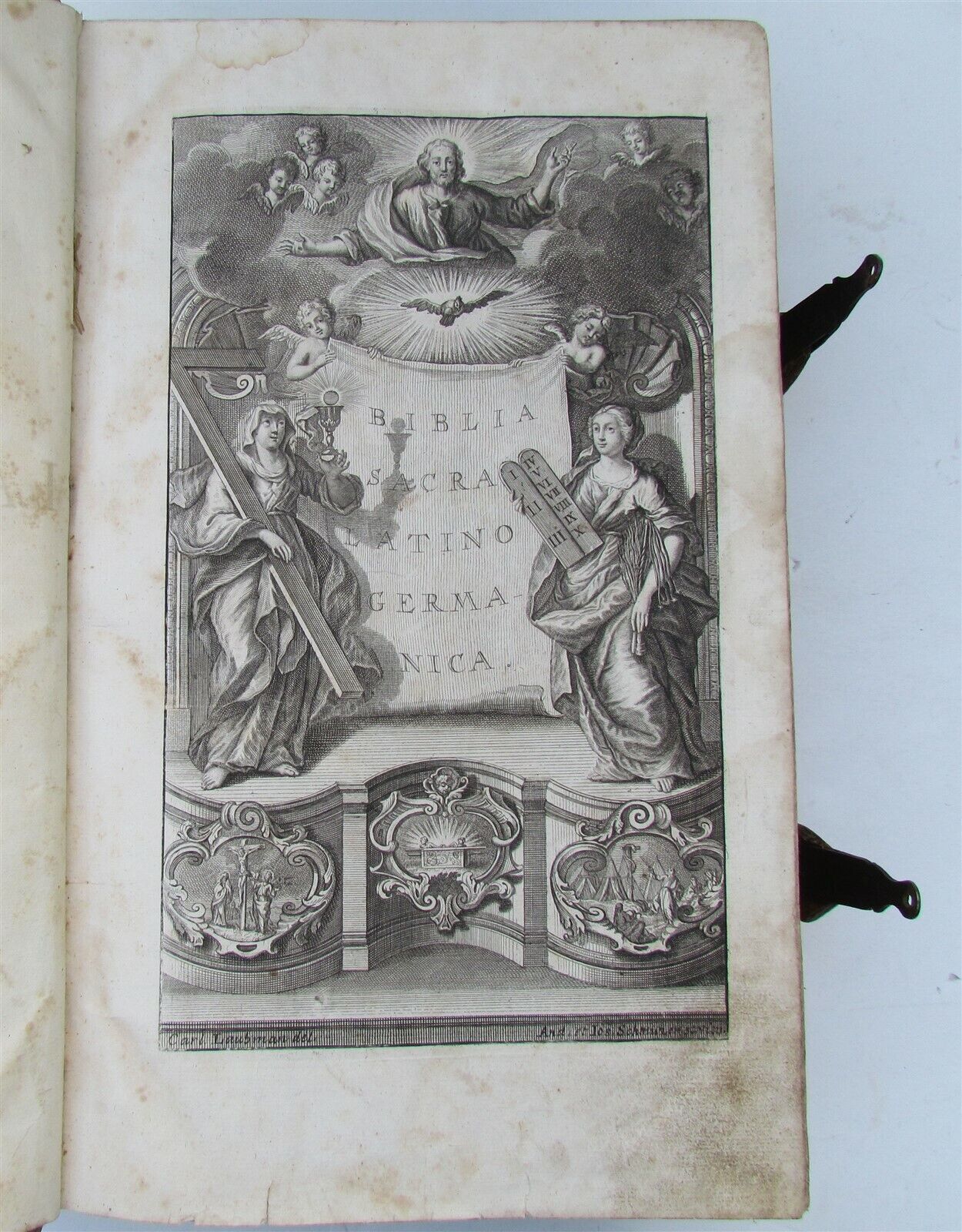 1737 LATIN GERMAN BIBLE AMAZING PIGSKIN BINDING MASSIVE FOLIO antique BIBLIA