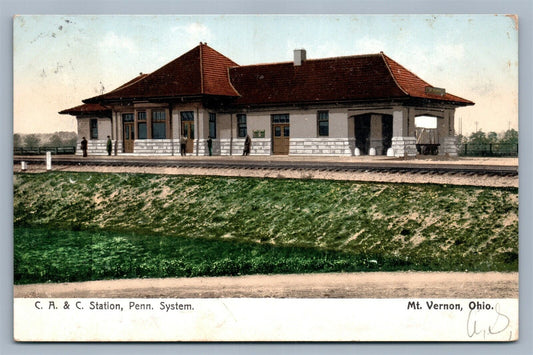 MT.VERNON OH RAILWAY STATION ANTIQUE POSTCARD railroad train depot