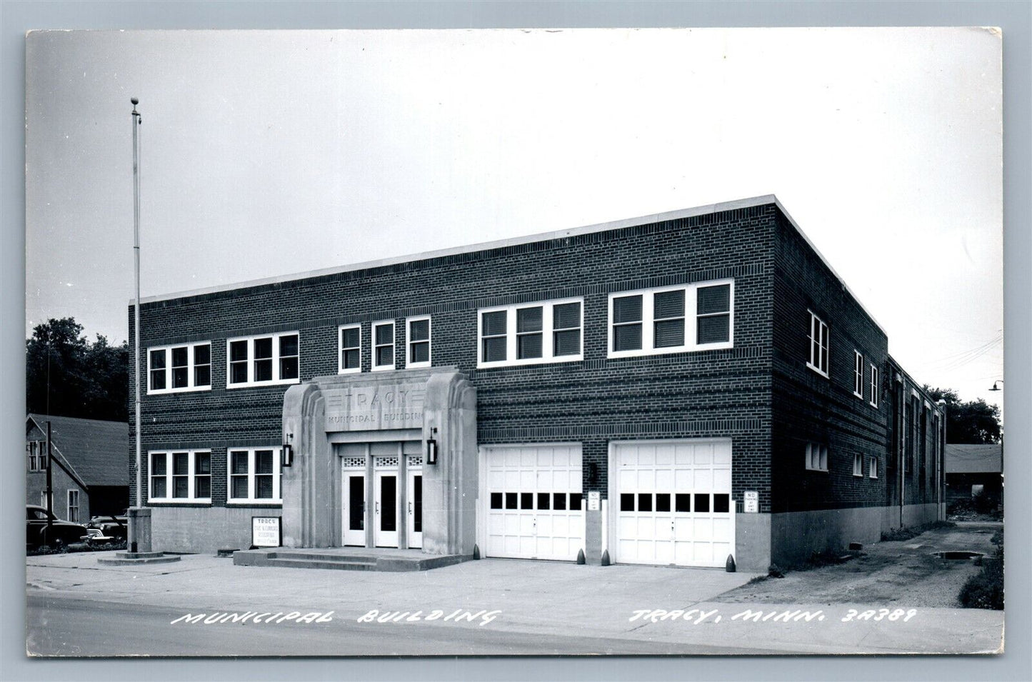 TRACY MN MUNICIPAL BUILDING VINTAGE REAL PHOTO POSTCARD RPPC