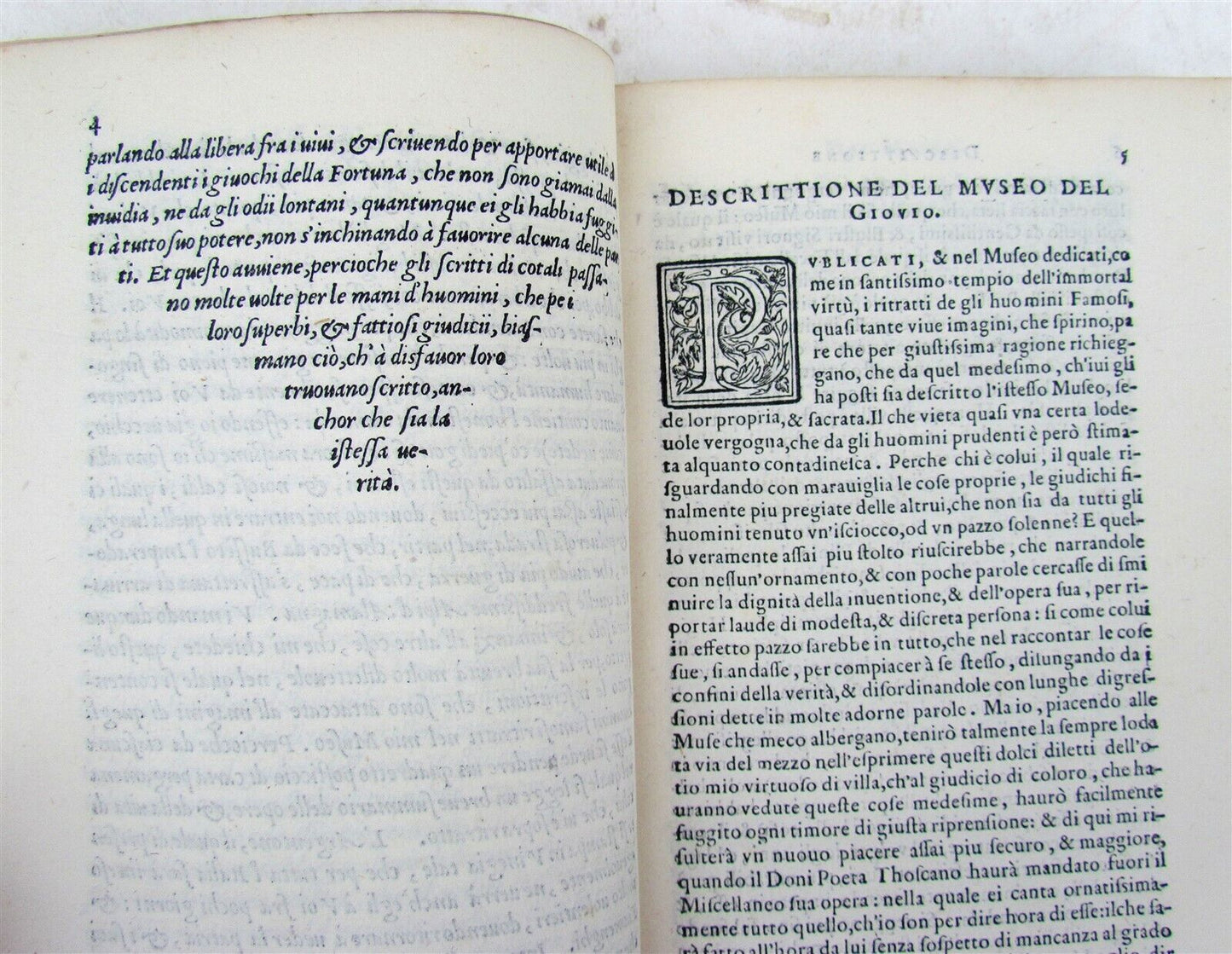 1552 Inscriptions placed under the True Images of the Famous Men antique book