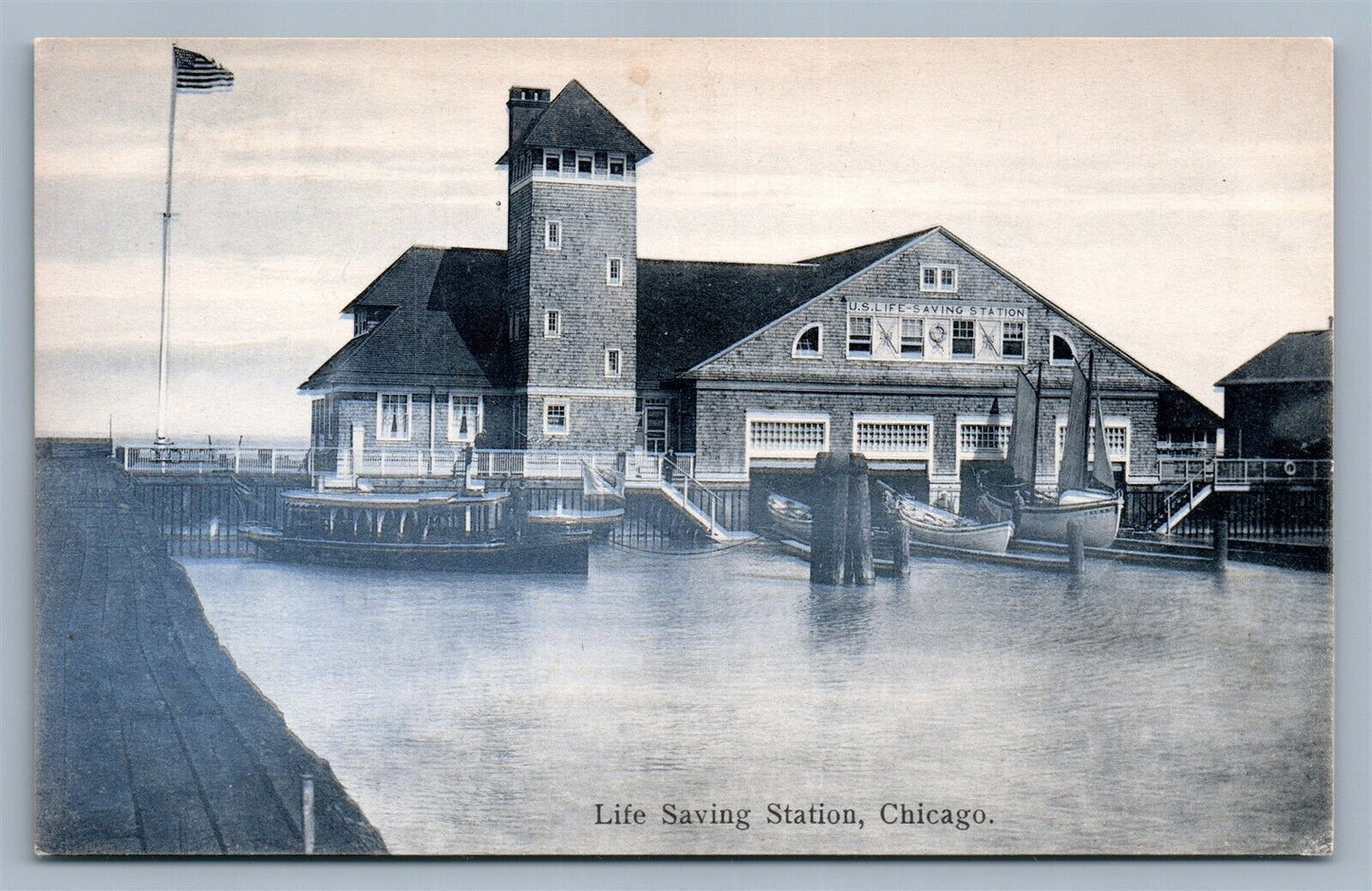 CHICAGO ILL LIFE SAVING STATION ANTIQUE POSTCARD