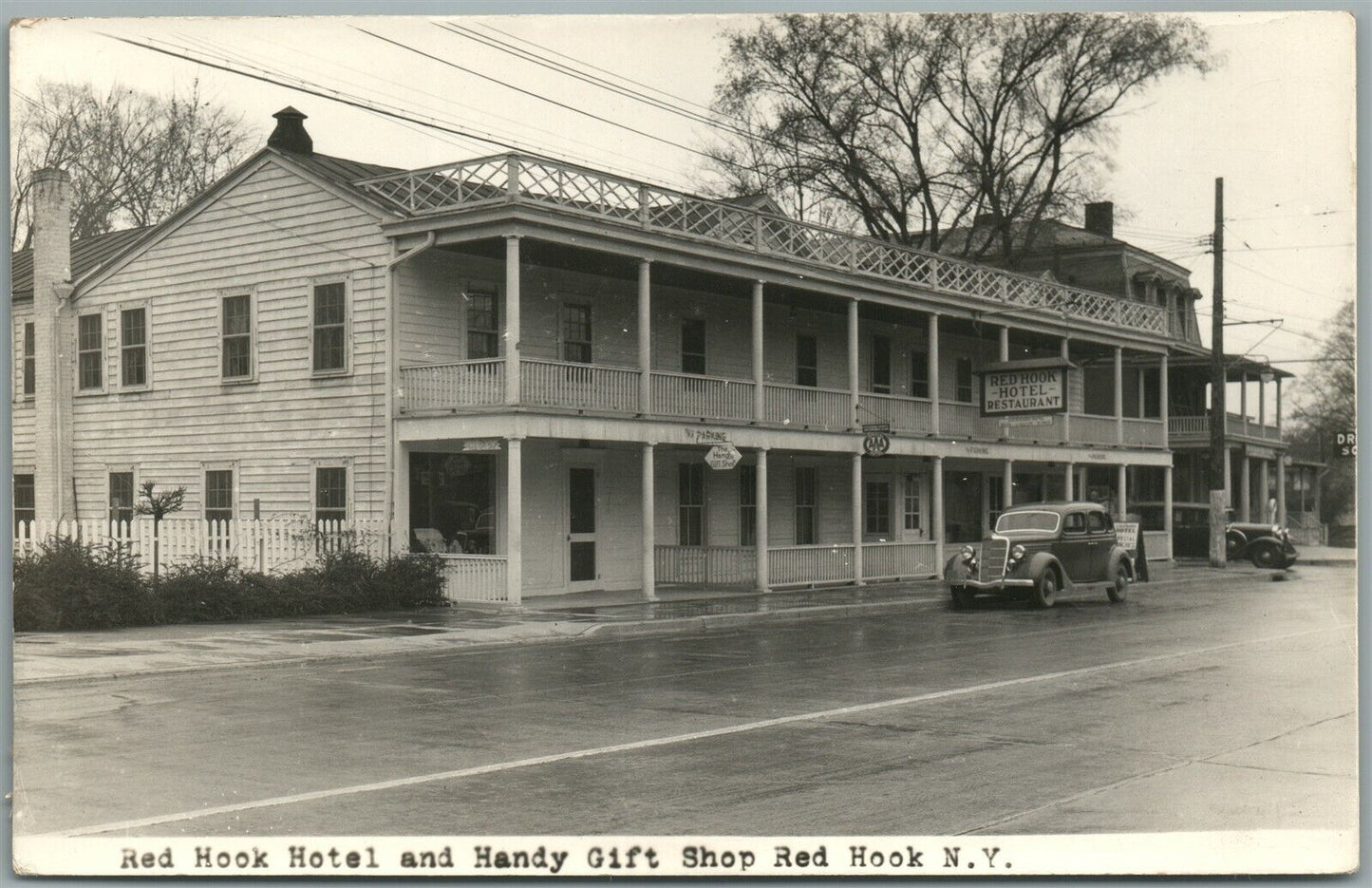 RED HOOK NY HOTEL & HANDY GIFT SHOP VINTAGE REAL PHOTO POSTCARD RPPC