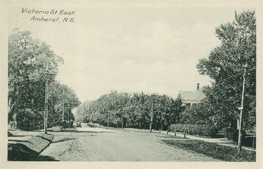 AMHERST N.S. CANADA VICTORIA ST. EAST ANTIQUE POSTCARD