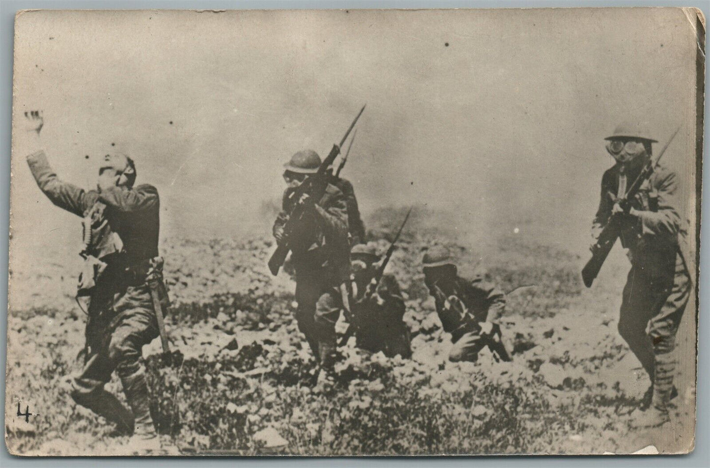 GAS ATTACK WWI ERA ANTIQUE REAL PHOTO POSTCARD RPPC