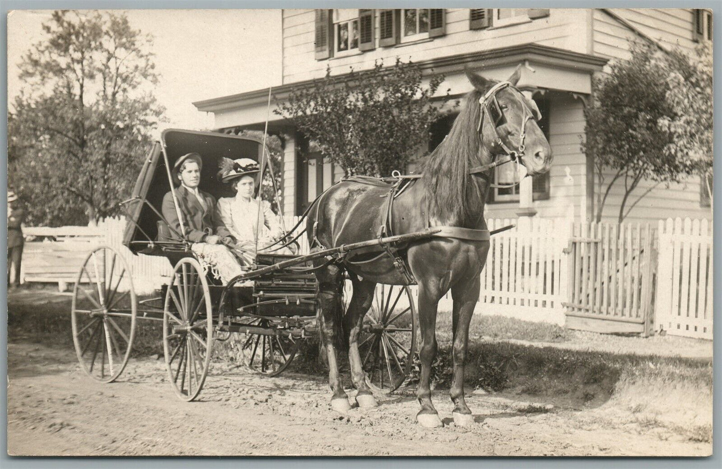 VILLAGE SCENE w/ HORSE DRAWN CARRIAGE ANTIQUE REAL PHOTO POSTCARD RPPC