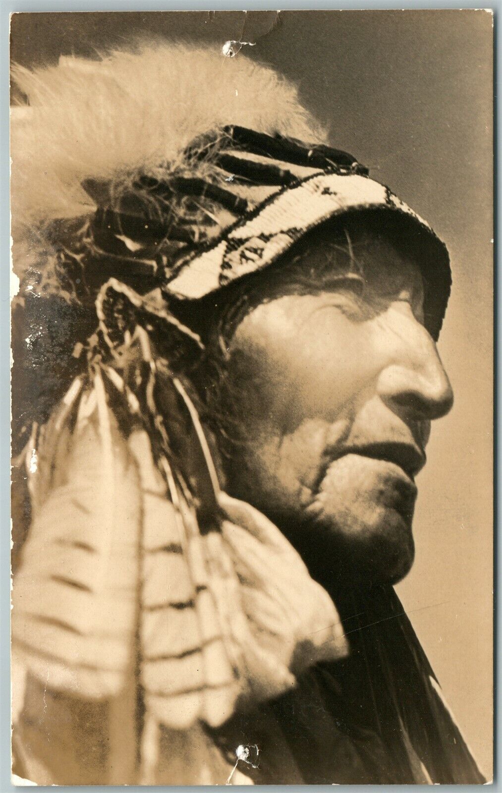 AMERICAN INDIAN CHIEF ANTIQUE REAL PHOTO POSTCARD RPPC