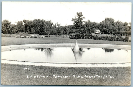 GRAFTON N.DAKOTA LEISTIKOW MEMORIAL PARK VINTAGE REAL PHOTO POSTCARD RPPC