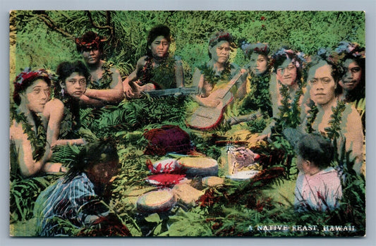 HAWAII NATIVE FEAST ANTIQUE POSTCARD