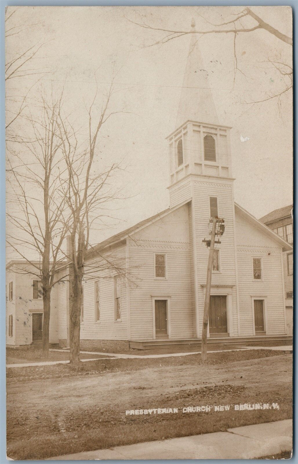 NEW BERLIN NY PRESBYTERIAN CHURCH 1910 ANTIQUE REAL PHOTO POSTCARD RPPC CORK