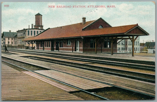 ATTLEBORO MA RAILROAD STATION RAILWAY TRAIN DEPOT ANTIQUE POSTCARD