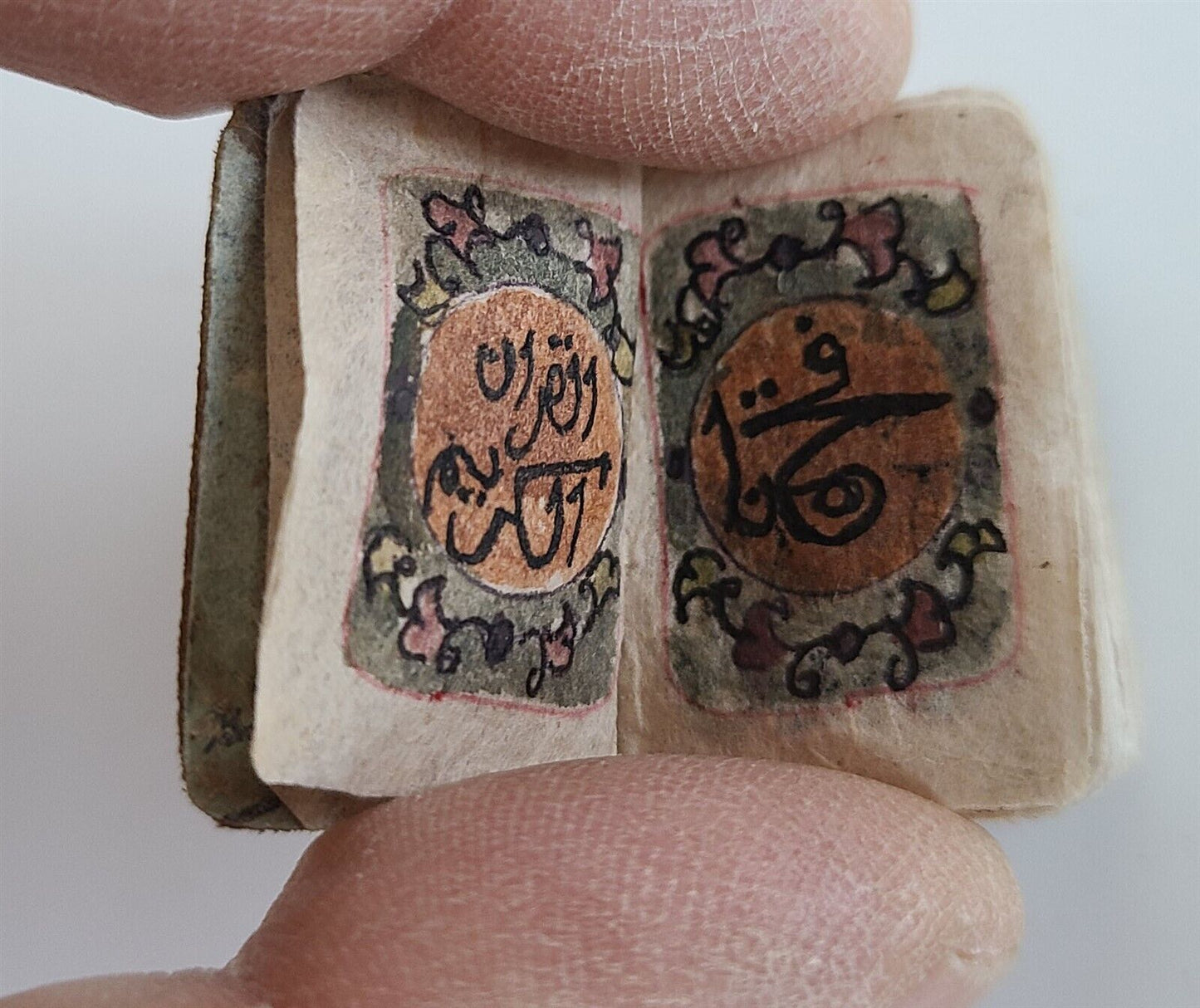 KORAN MINIATURE ARABIC MANUSCRIPT vintage QURAN ISLAMIC rare 25 x 35 mm