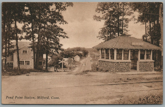 MILFORD CT POND POINT STATION ANTIQUE POSTCARD