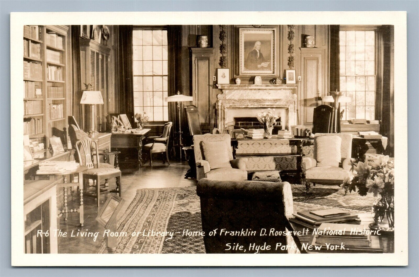 HYDE PARK NY ROOSEVELT LIBRARY VINTAGE REAL PHOTO POSTCARD RPPC