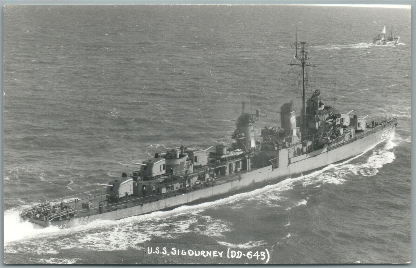 MILITARY SHIP USS SIGDURNEY VINTAGE REAL PHOTO POSTCARD RPPC