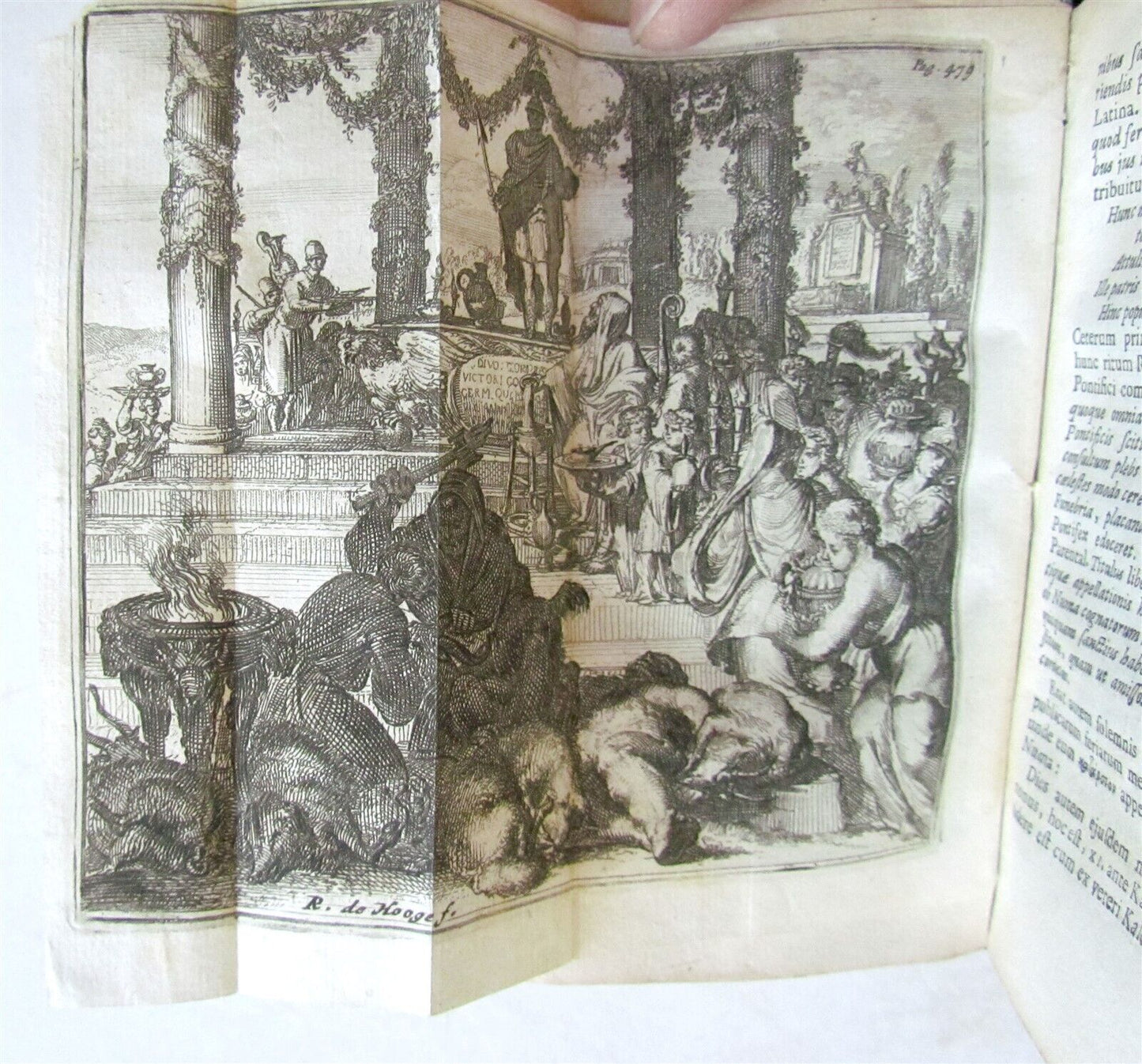 1672 ROMAN FUNERALS ILLUSTRATED vellum bound antique DE FUNERIBUS ROMANORUM