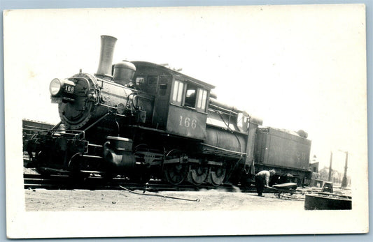LOCOMOTIVE NYO & W RAILROAD VINTAGE TRAIN REAL PHOTO