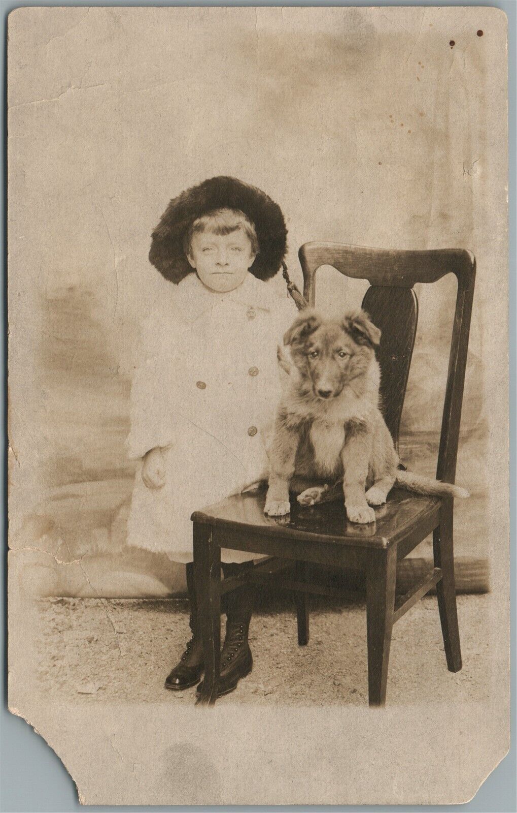 LITTLE GIRL POSING WITH DOG ANTIQUE REAL PHOTO POSTCARD RPPC