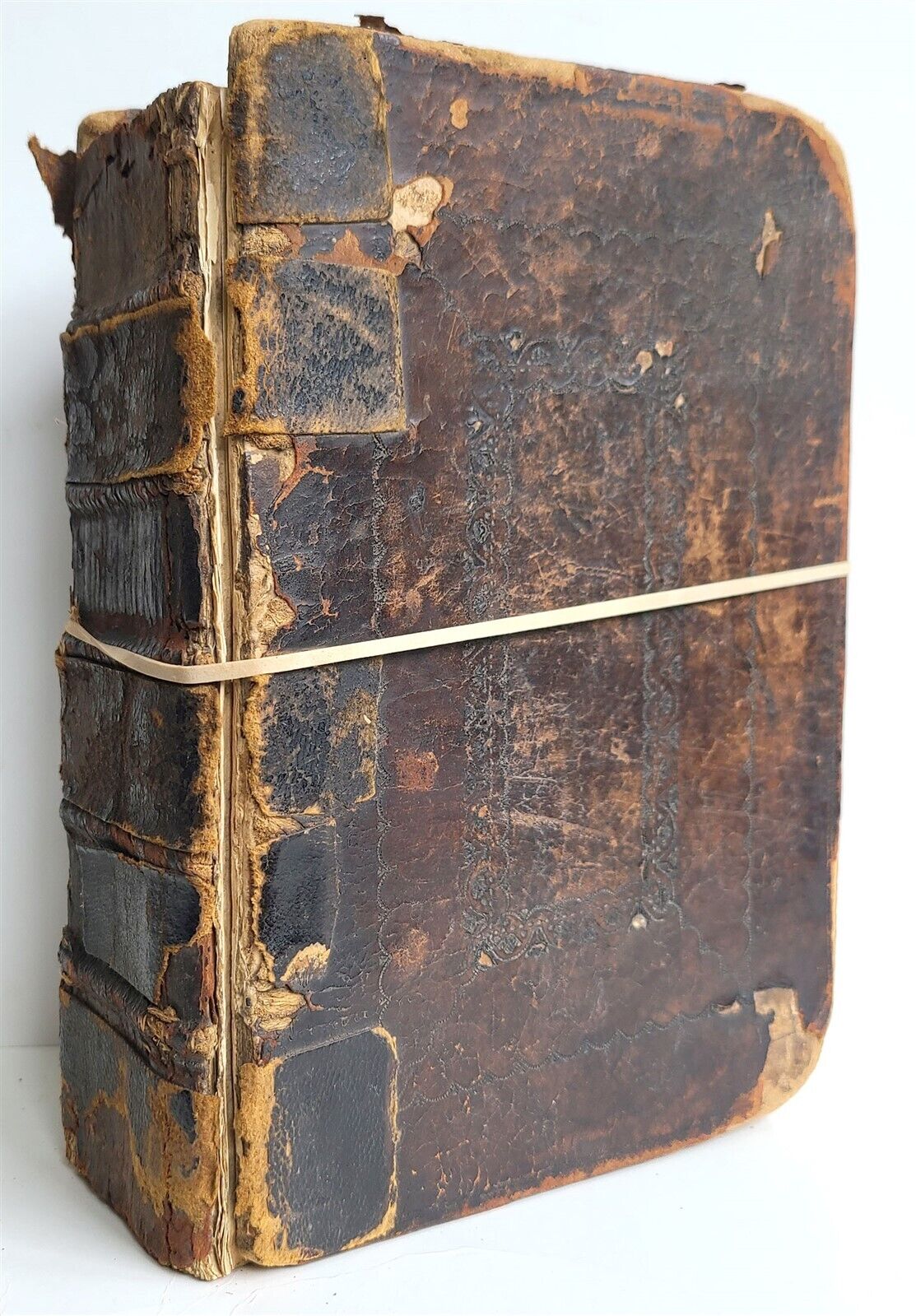 1608 BIBLE in ENGLISH by Robert Barker antique