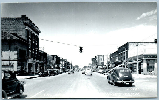 CADILLAC MI S.MITCHELL STREET VINTAGE REAL PHOTO POSTCARD RPPC