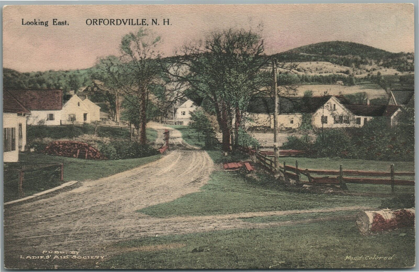 ORFORDVILLE NH LOOKING EAST ANTIQUE POSTCARD